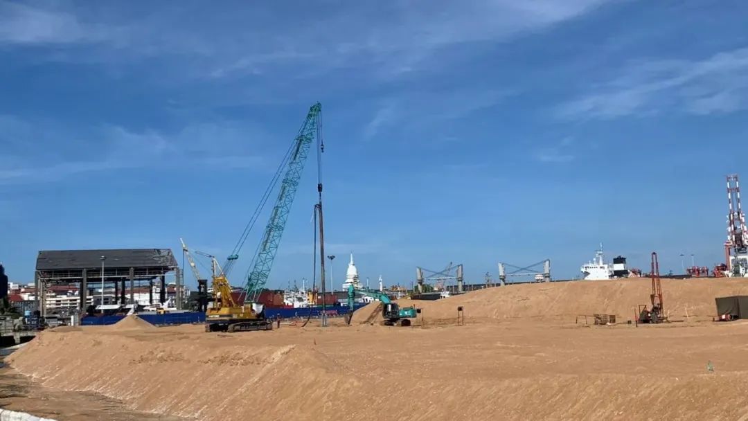 1681172047734409.jpg 543.jpg