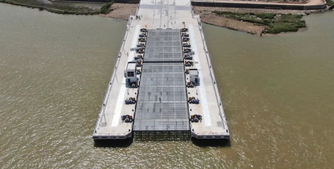 1696810909562427.jpg 640.jpg