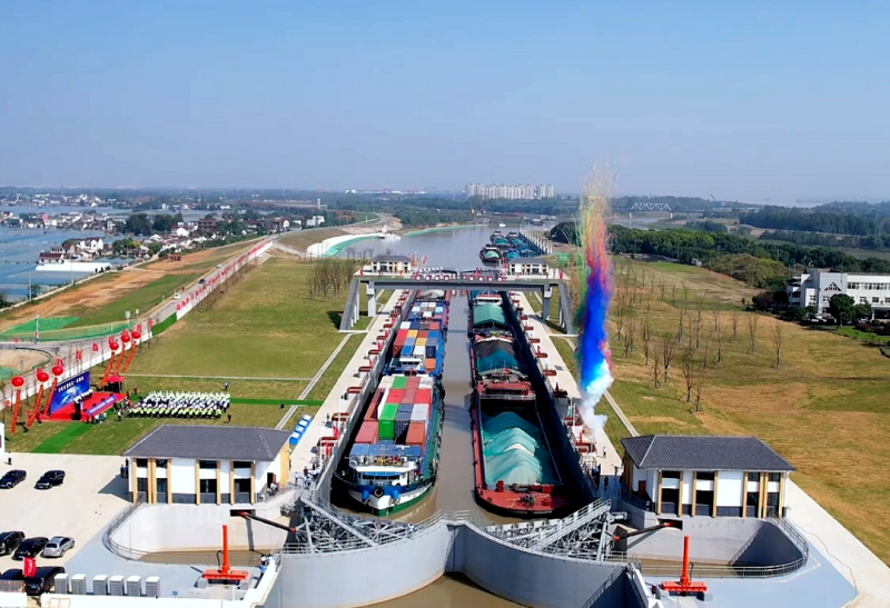 1697501378834217.png 640.png