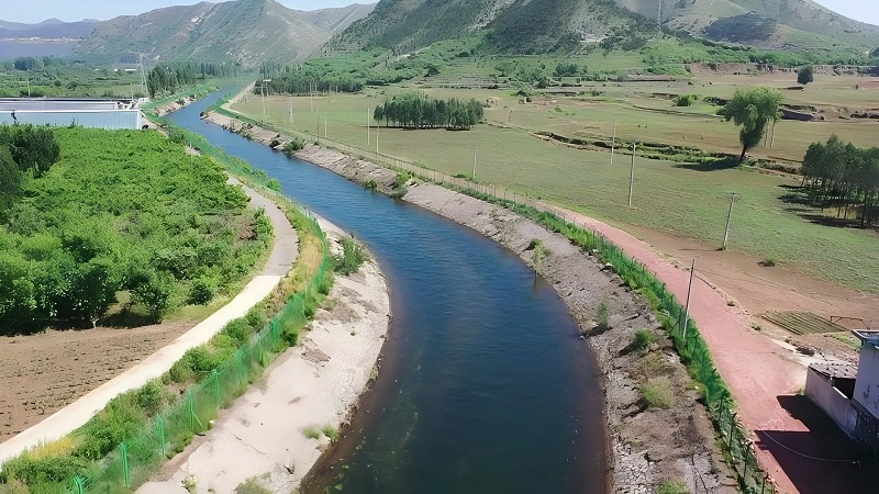 1726618211902334.jpg 640.jpg